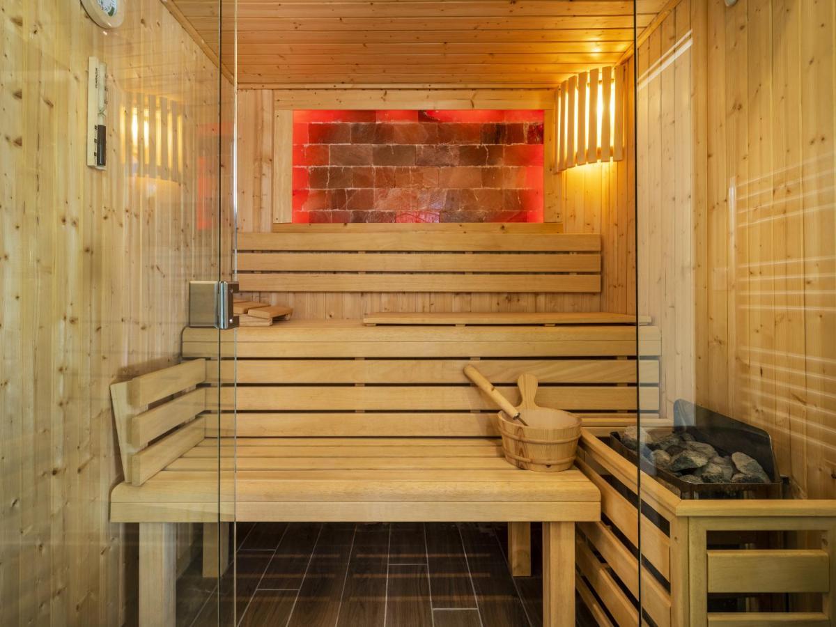 La Campagne St Lazare - Restaurant Chambres D'Hotes Piscine & Spa Forcalquier Exterior photo