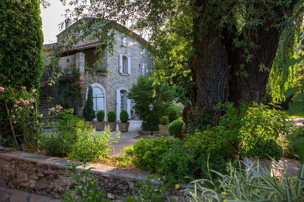 La Campagne St Lazare - Restaurant Chambres D'Hotes Piscine & Spa Forcalquier Exterior photo